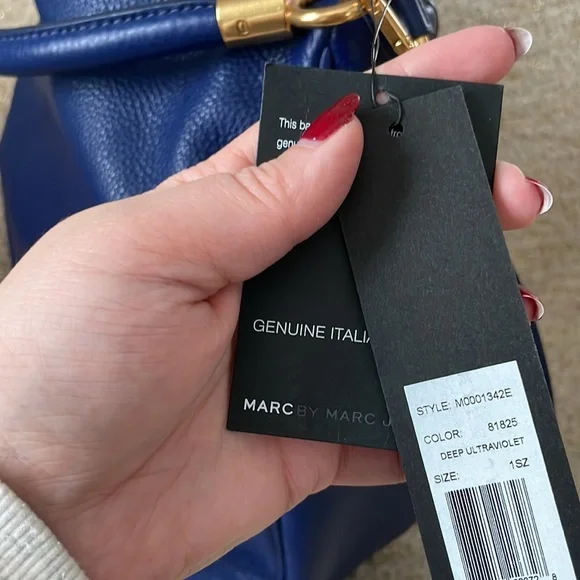 Marc by Marc Jacob’s too hot too handle leather hobo in deep ultraviolet - Picture 4 of 5